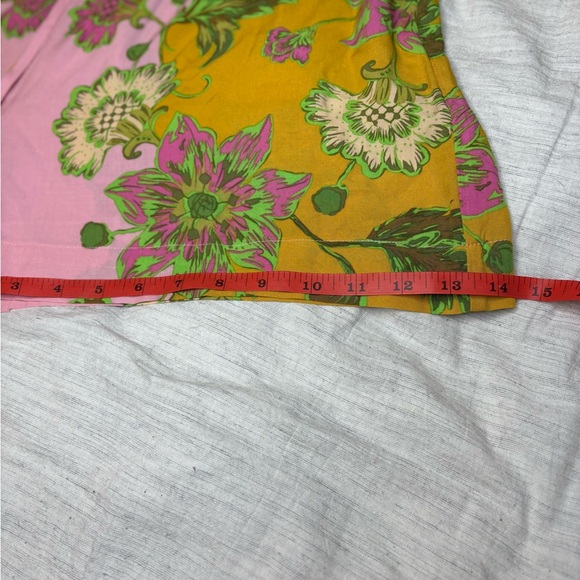 Rachel Zoe Pink and Yellow Floral Casual dress Shorts Size S - Picture 5 of 6